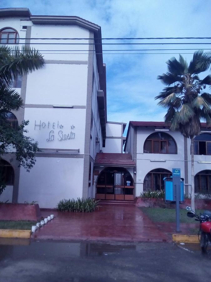 Hotel La Siesta Sullana Exterior photo